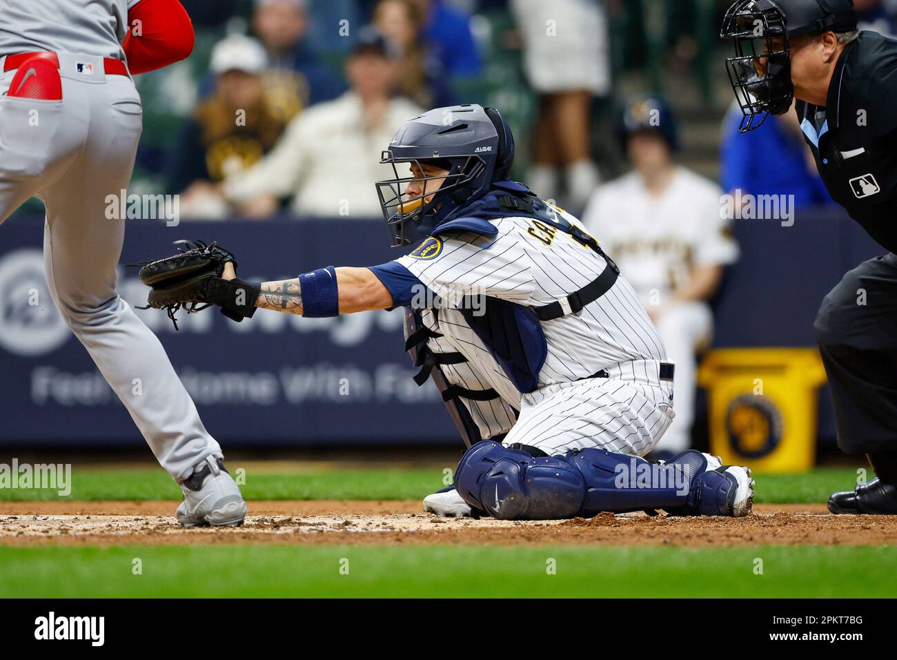 April 8, 2023 Milwaukee Brewers catcher Victor Caratini (7) catches a