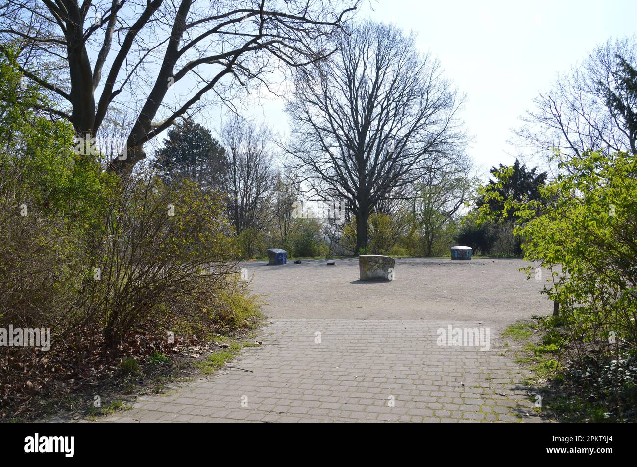 Berlin, Germany - April 9, 2023 - Rixdorfer Höhe in Volkspark Hasenheide in Neukölln. (Photo by Markku Rainer Peltonen) Stock Photo