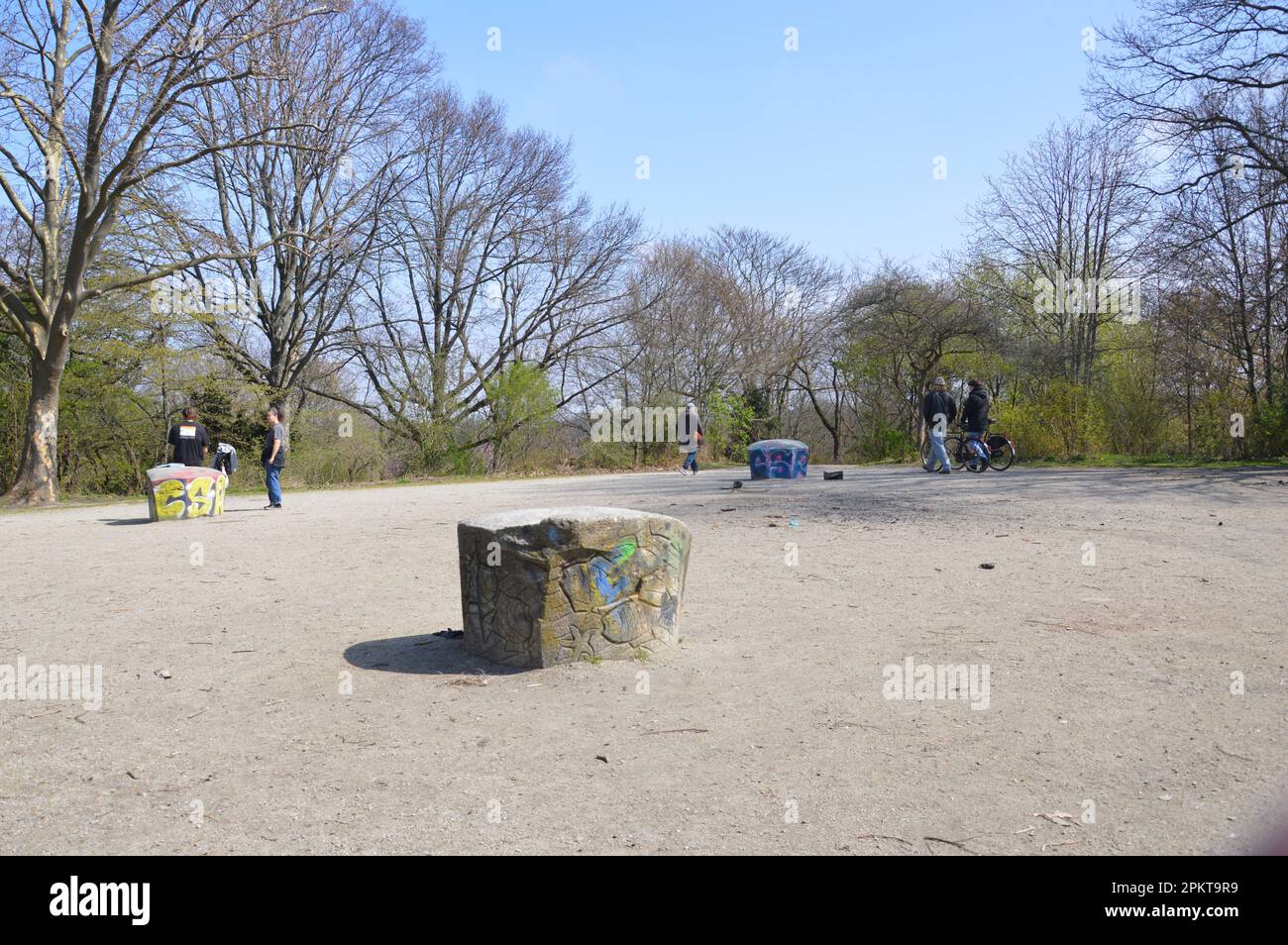 Berlin, Germany - April 9, 2023 - Rixdorfer Höhe in Volkspark Hasenheide in Neukölln. (Photo by Markku Rainer Peltonen) Stock Photo