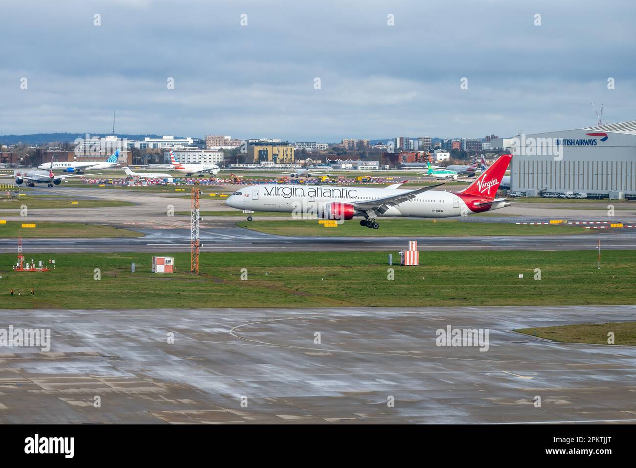 HEATHROW, LONDON, UK, 10TH MARCH 2023: Virgin Atlantic Boeing 787 landing at Heathrow Airport Stock Photo