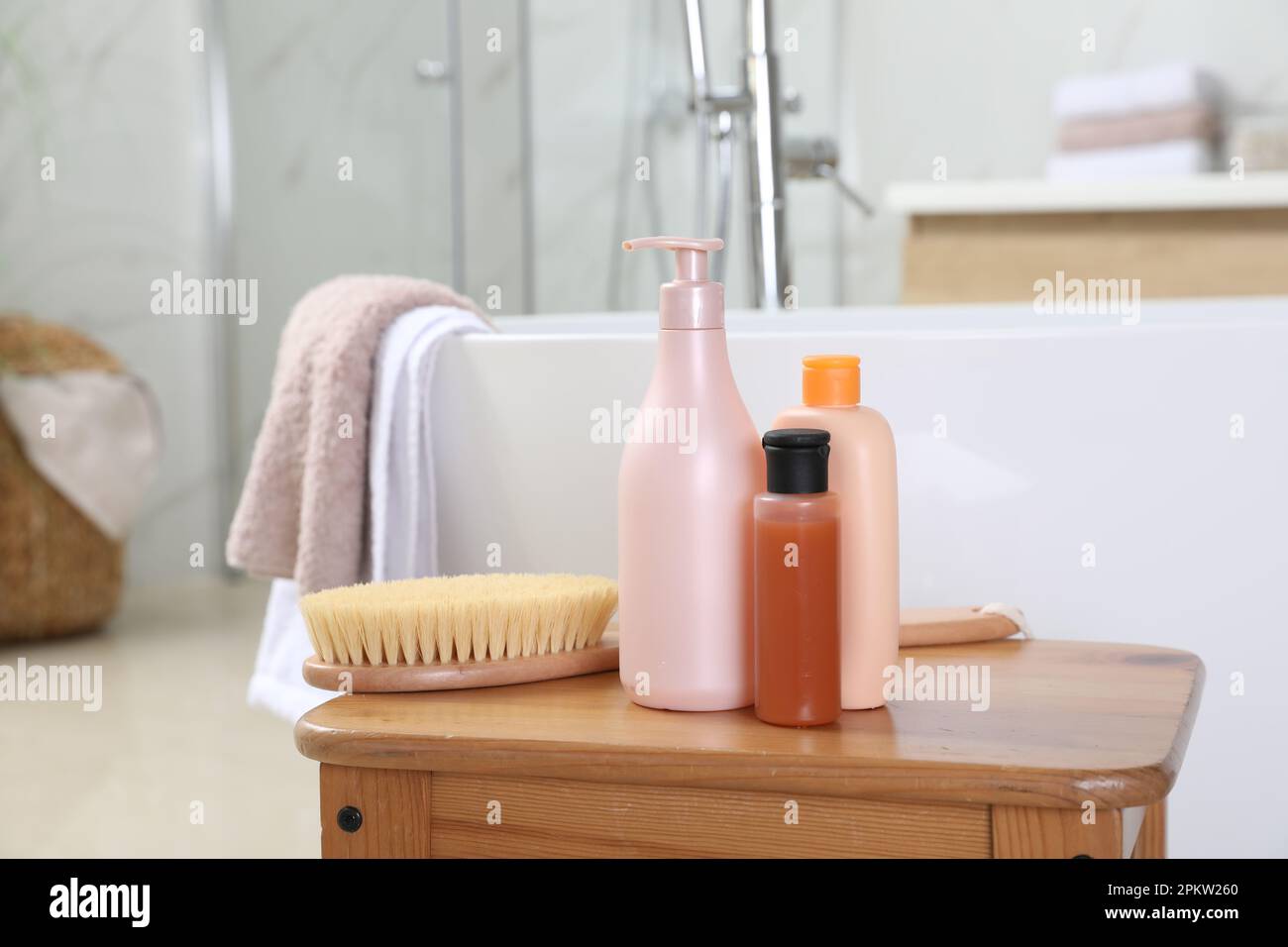 Gel wc hi-res stock photography and images - Alamy