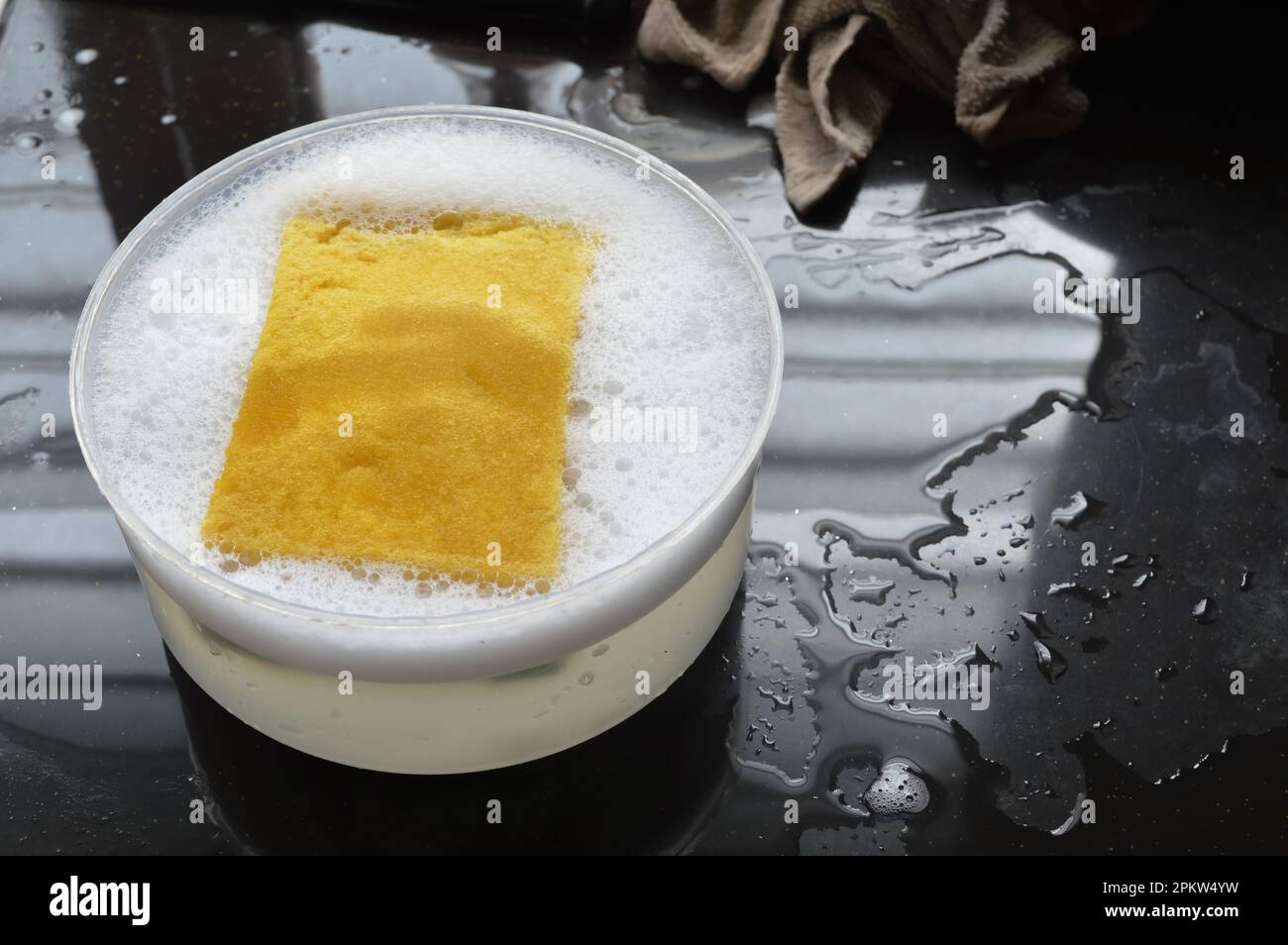 Soapy dish sponge sink hi-res stock photography and images - Alamy