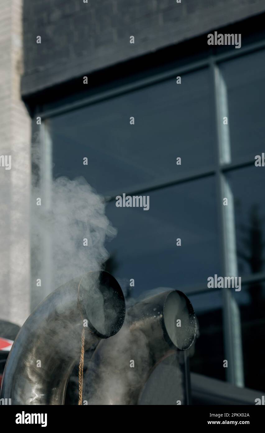 restaurant ventilation system with air ducts for ventilate vacuum odor