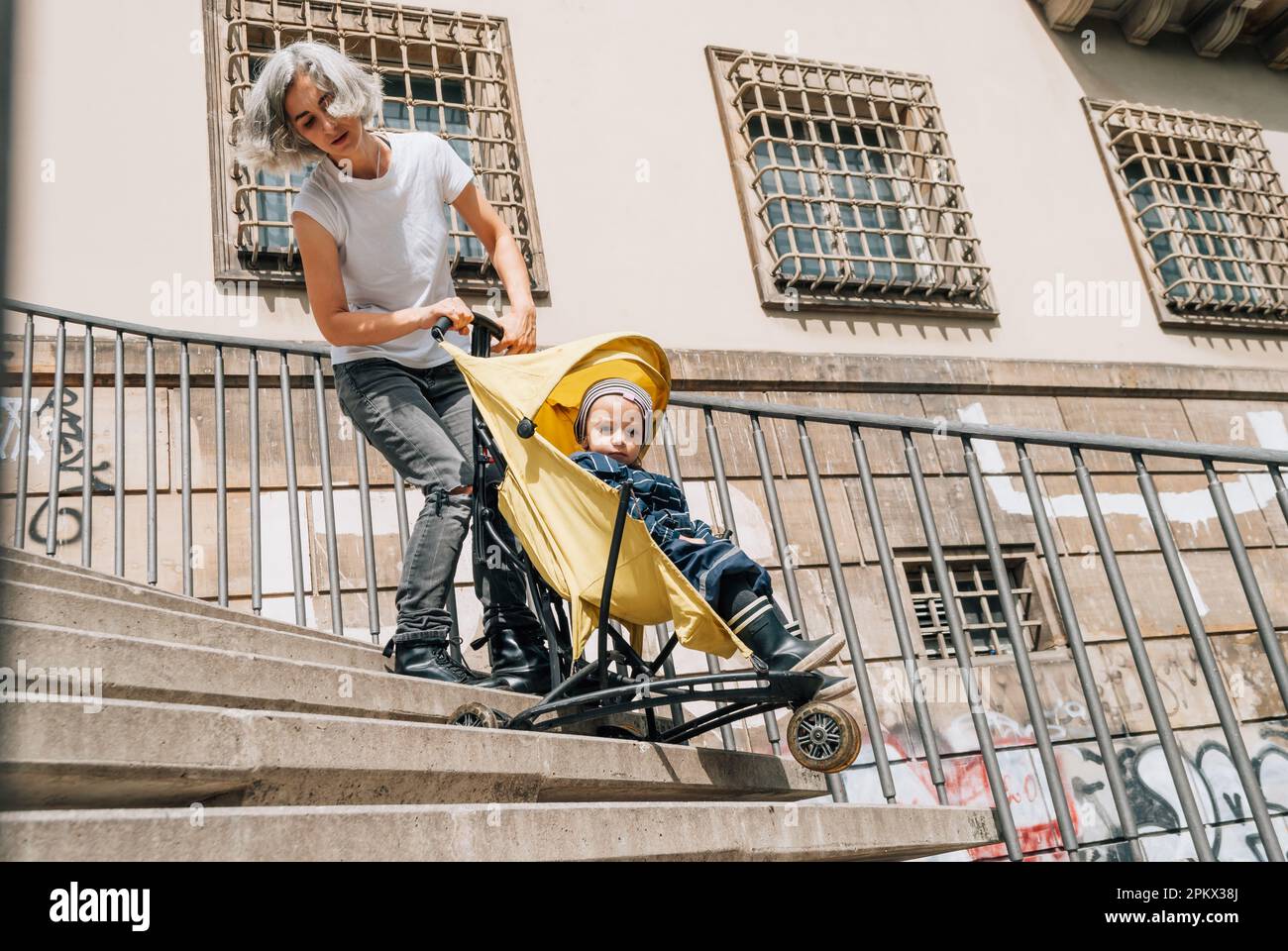 Baby stroller for stairs hotsell