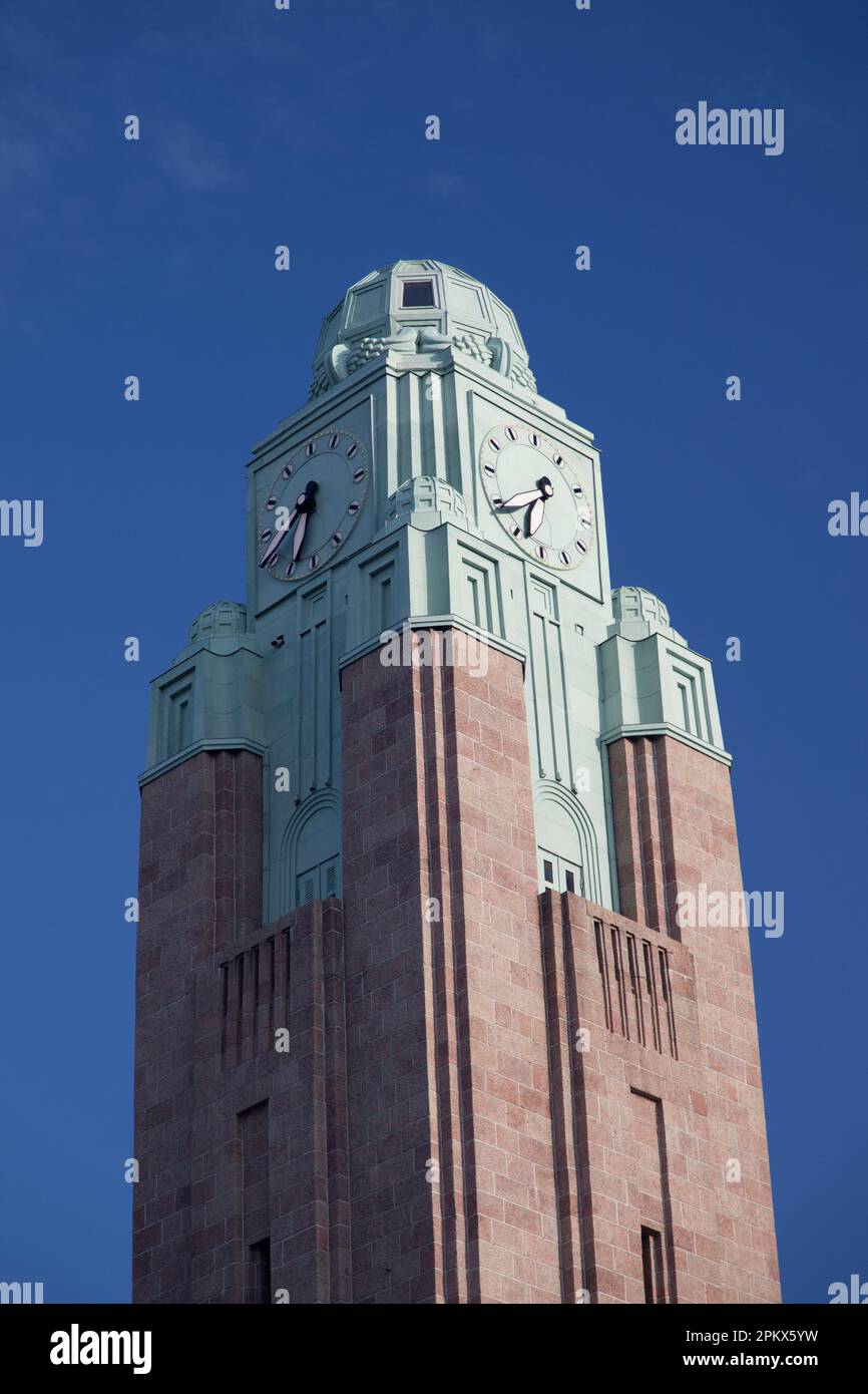 Finland, Helsinki, main railway station clock tower Stock Photo Alamy