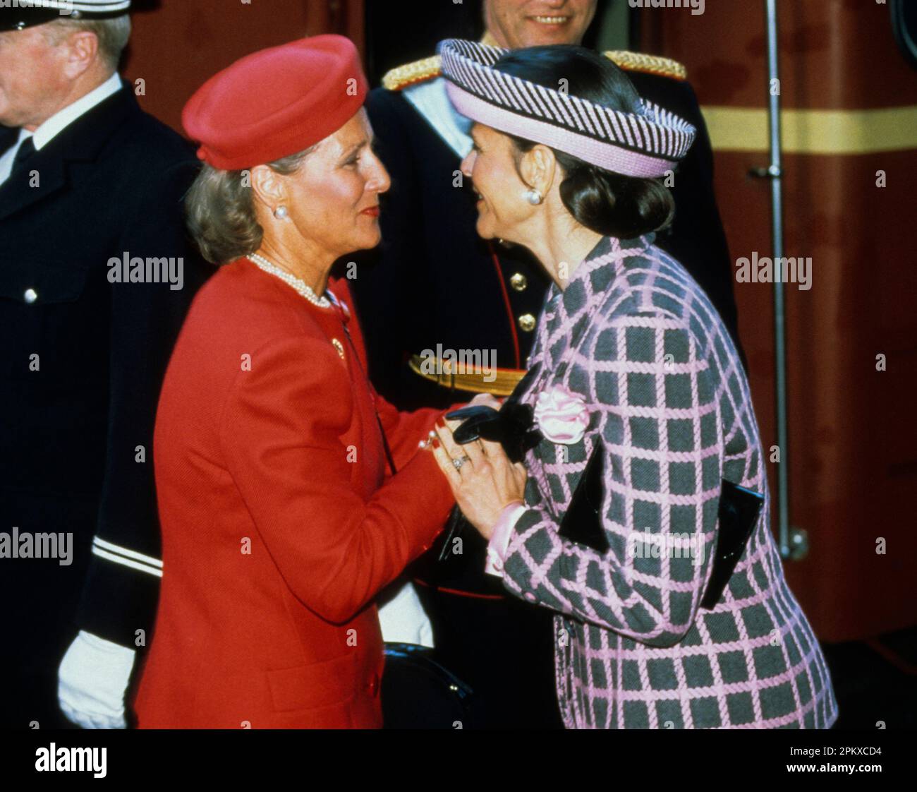 QUEENS Silvia and Sonje from Norway meet during a state visit in Stockholm Stock Photo
