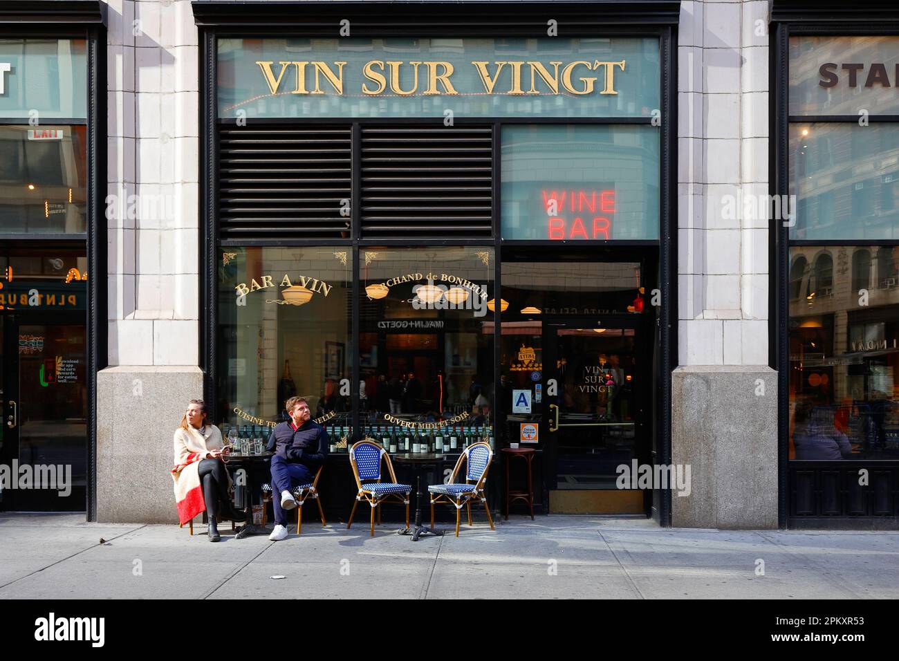 Vin Sur Vingt, 1140 Broadway, New York, NYC storefront photo of a French wine bar in Manhattan's NoMad neighborhood. Stock Photo