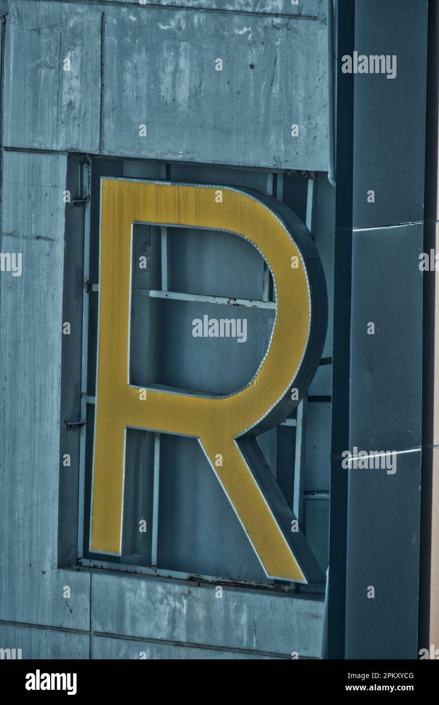 Philippines modern architectures hi-res stock photography and images ...