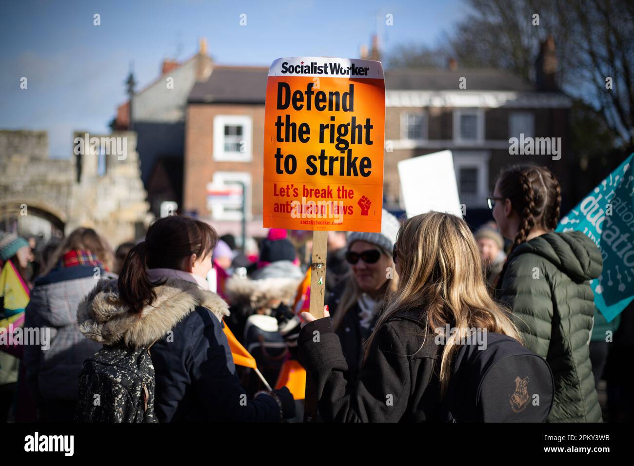 A Defend the Right to Strike banner as Public sector workers and members of various trade unions gather for a mass demonstration in Exhibition square Stock Photo