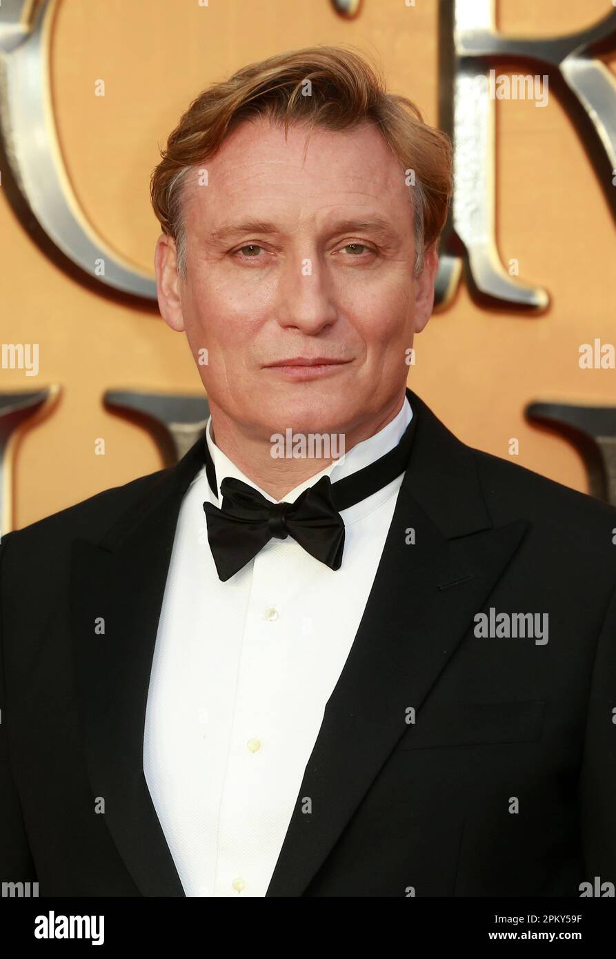 Oliver Masucci attends the World Premiere of "Fantastic Beasts: The ...