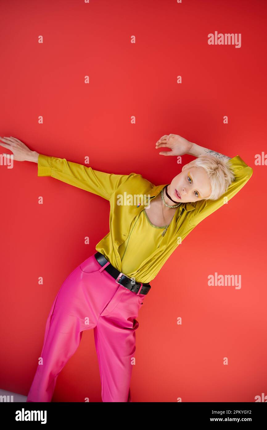 Blonde Woman Dressed In Pink Hi res Stock Photography And Images Alamy Blonde Woman Dressed In Pink Hi res Stock Photography And Images Alamy