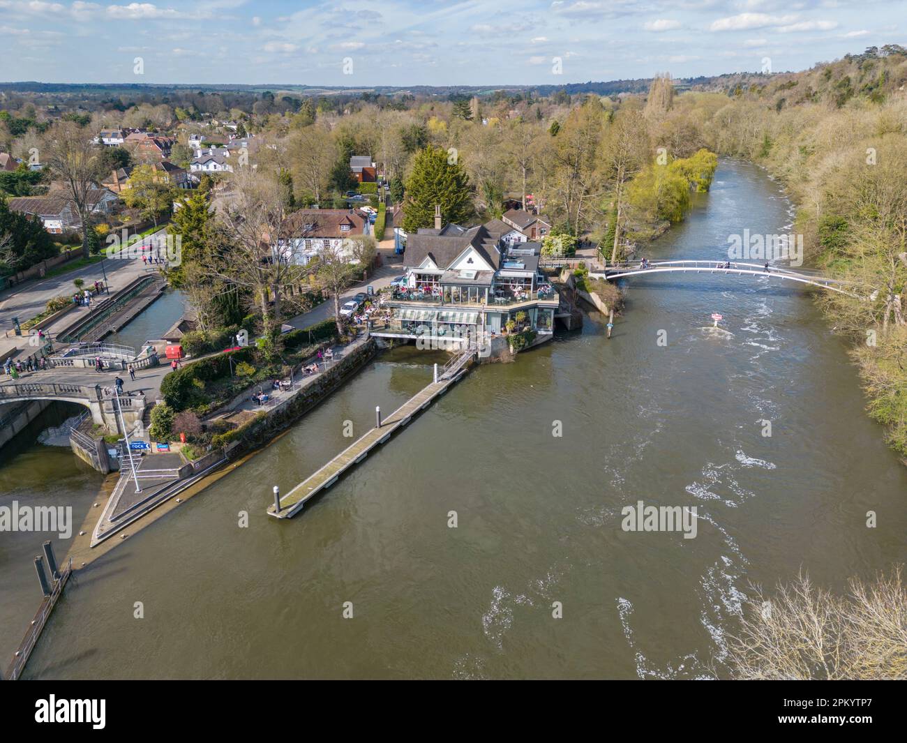 Boathouse boulters lock hires stock photography and images Alamy