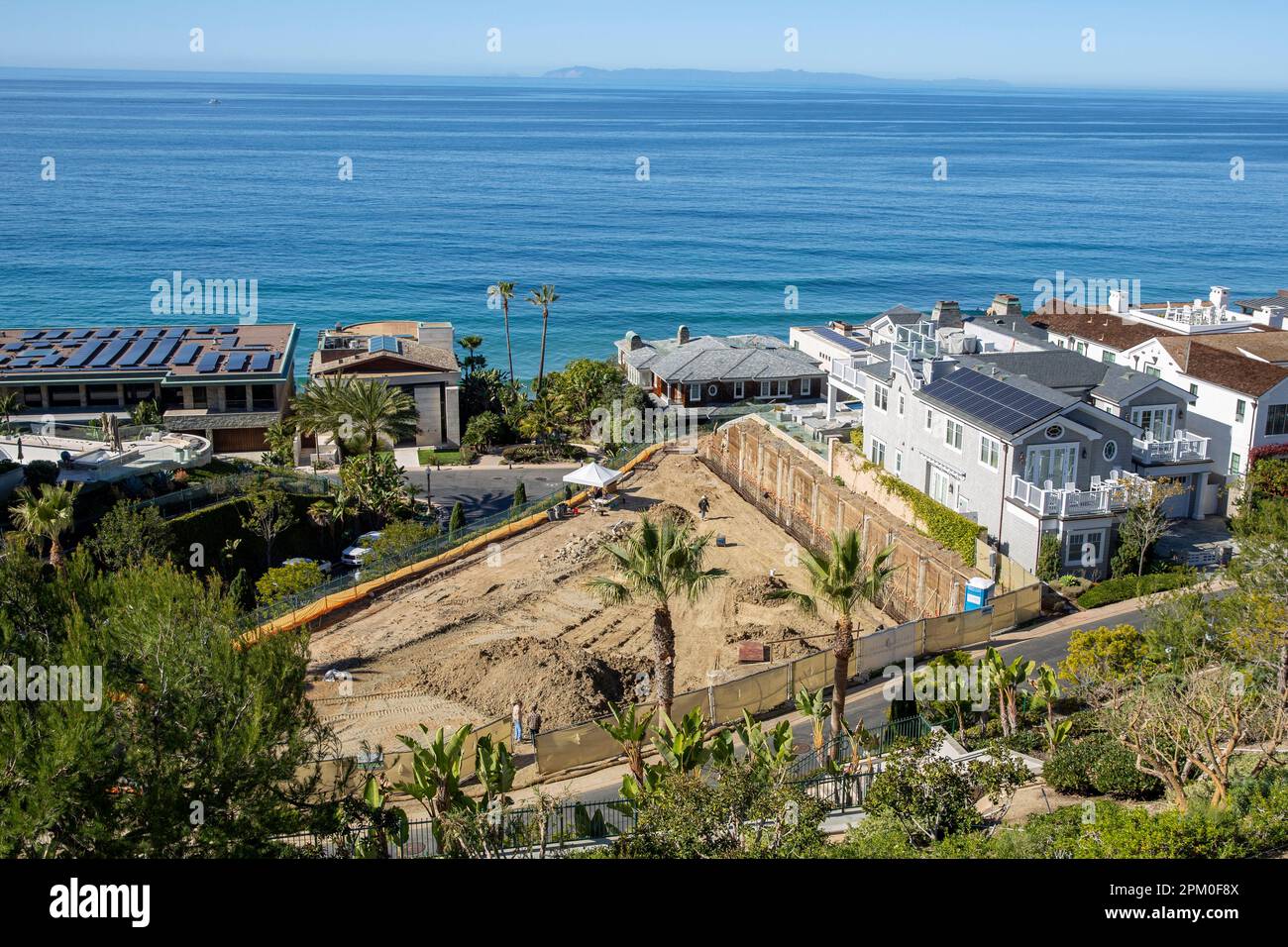 New Pacific Coast luxury home construction excavation and vacation homes along Strands Beach in Dana Point, Orange County, Southern California. Stock Photo