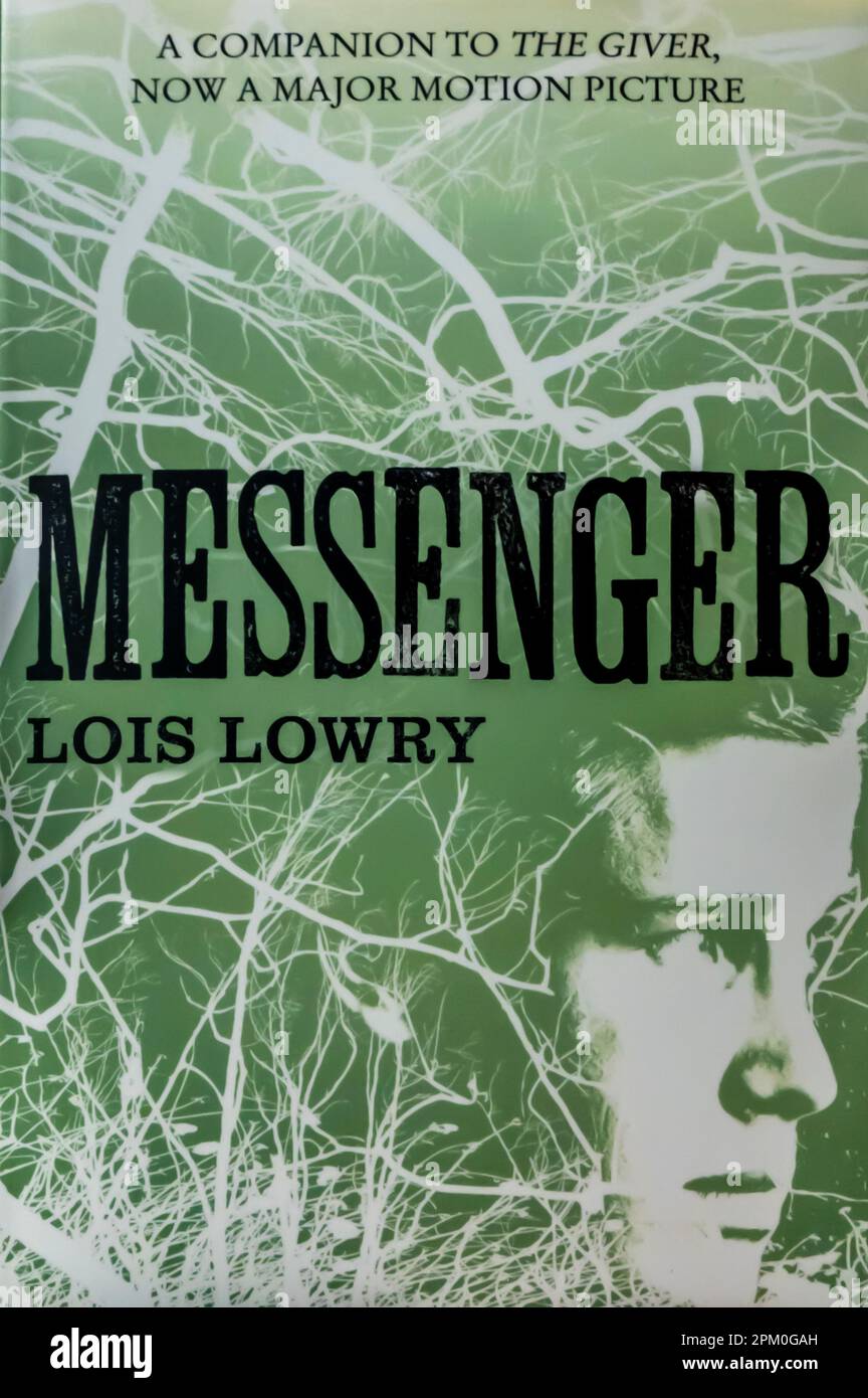 Messenger Novel by Lois Lowry 2004 Stock Photo Alamy