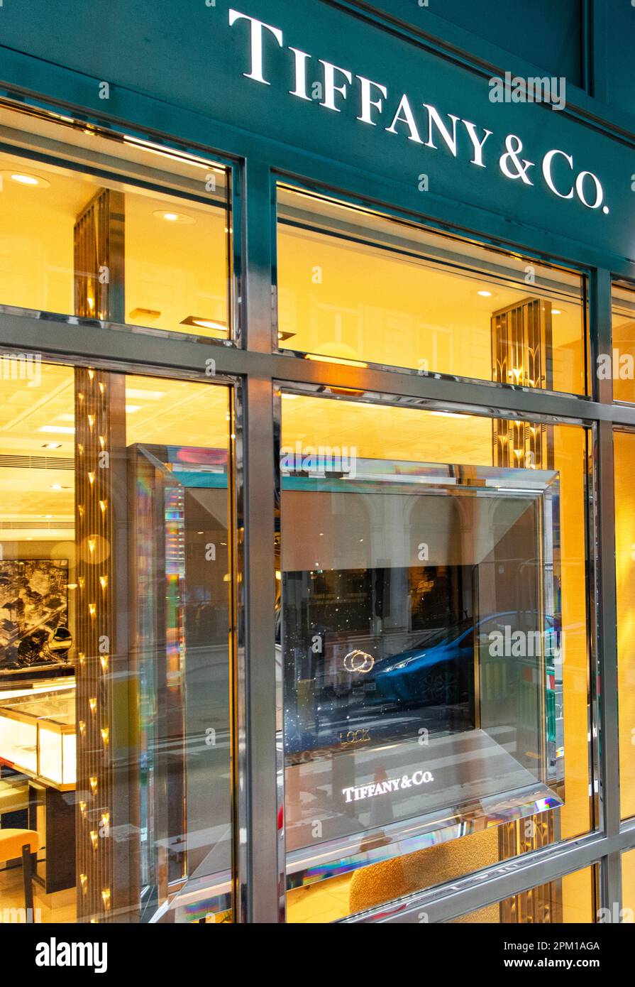 Sloane Square, Kensington, London, UK; Tiffany store (highend
