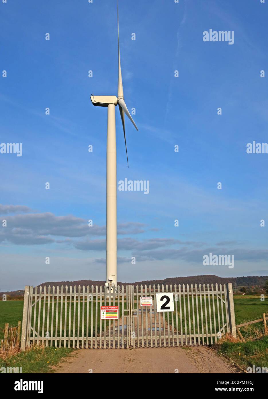 BRE Group BREGroup.com , Peel Energy Frodsham Wind Farm, installed capacity 50MW, Lordship Lane, Frodsham, Cheshire, England, UK, WA6 7SN Stock Photo