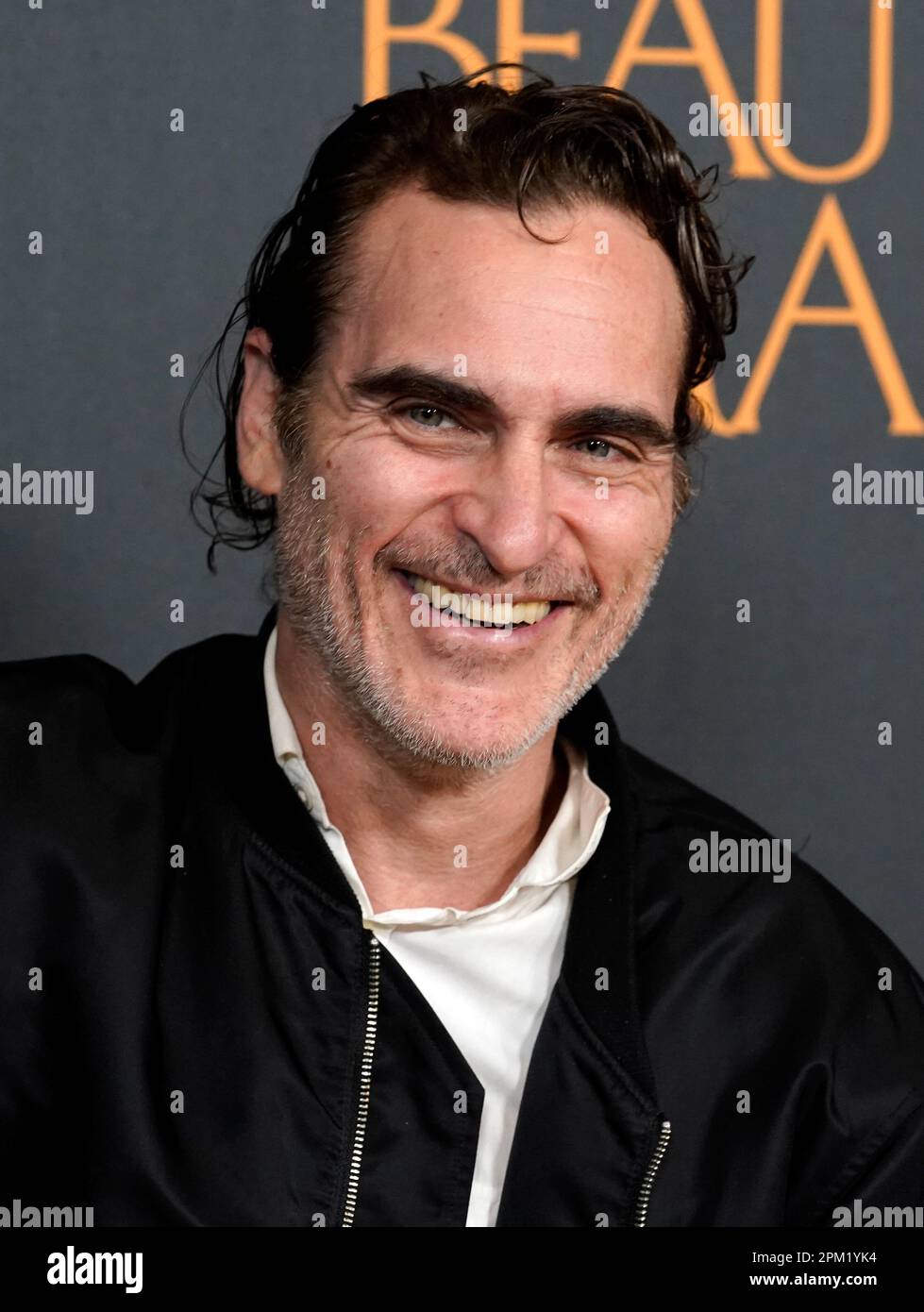 Joaquin Phoenix poses at the premiere of the film "Beau Is Afraid," Monday, April 10, 2023, at the Directors Guild of America in Los Angeles. (AP Photo/Chris Pizzello) Stock Photo