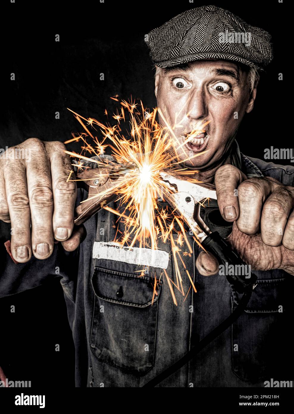 Energetically changed auto electrical mechanic troubleshooting engine