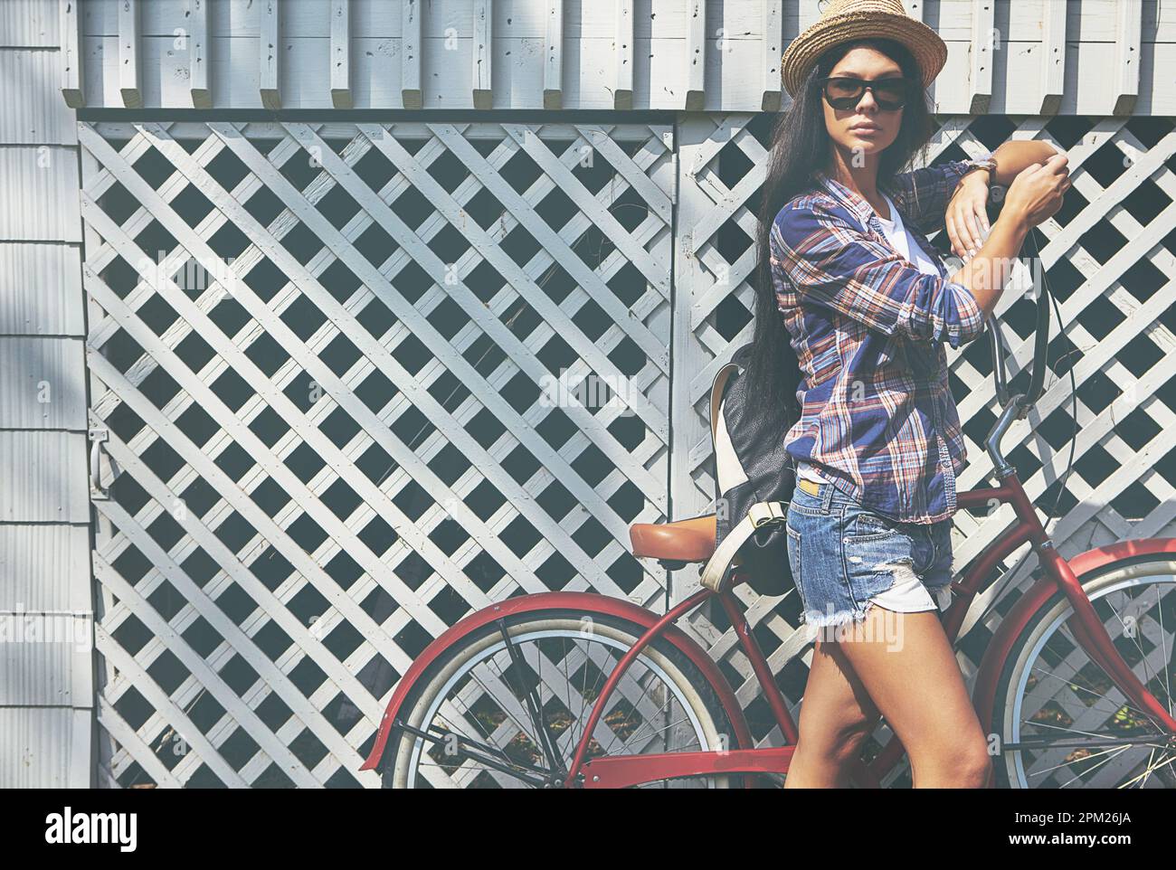 Stylish women enjoying a day out hi-res stock photography and images ...