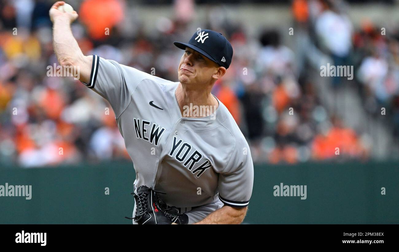 New York Yankees relief pitcher Ian Hamilton throws during the