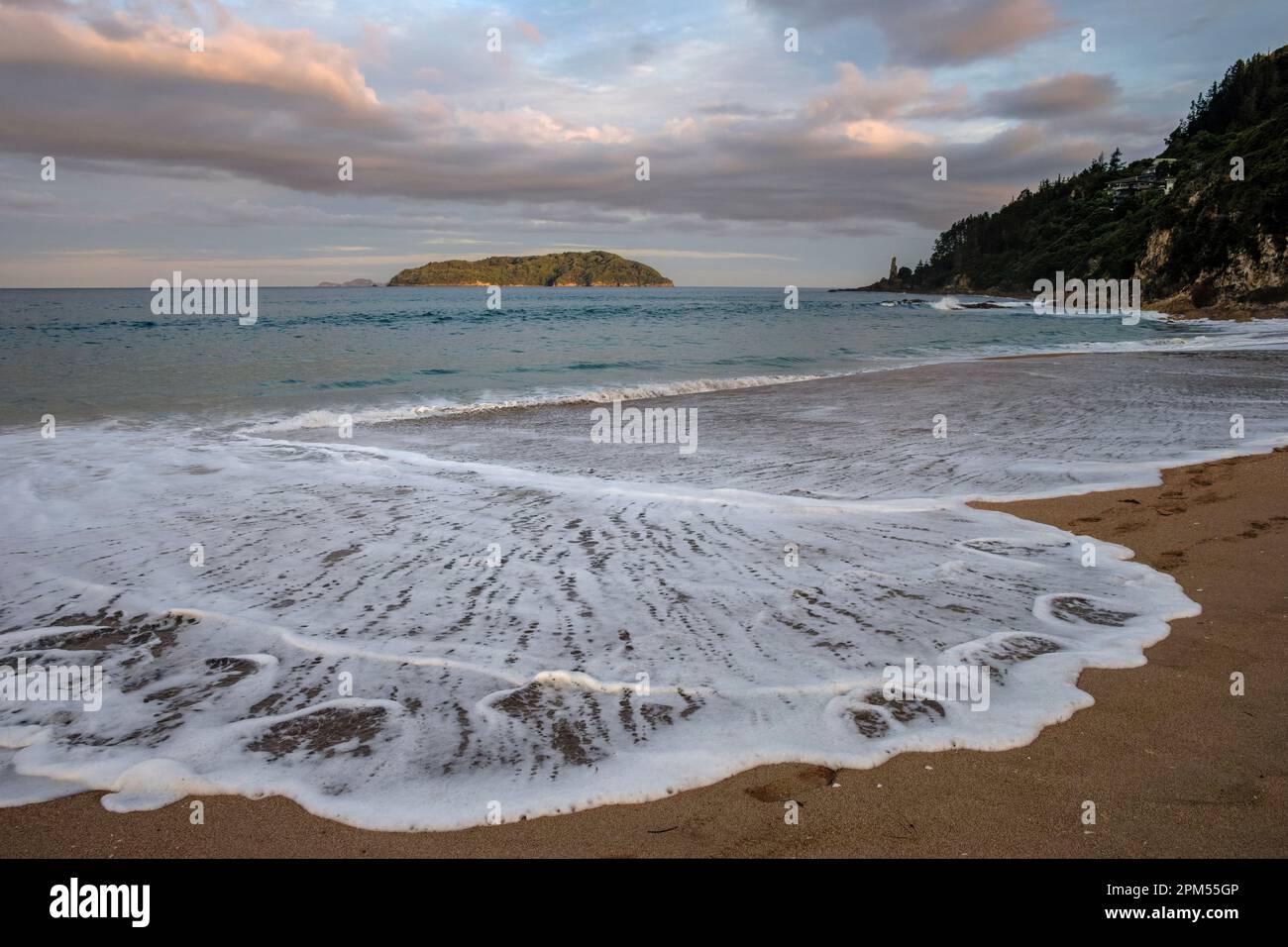 Ocean Beach and Shoe Island (Motuhoa), Tairua, North Island, New Zealand Stock Photo