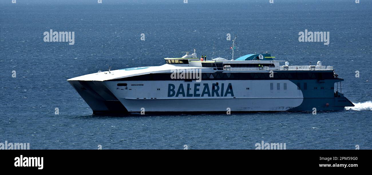 The Balearia's Cecilia Payne fast ferry arrives at the French ...