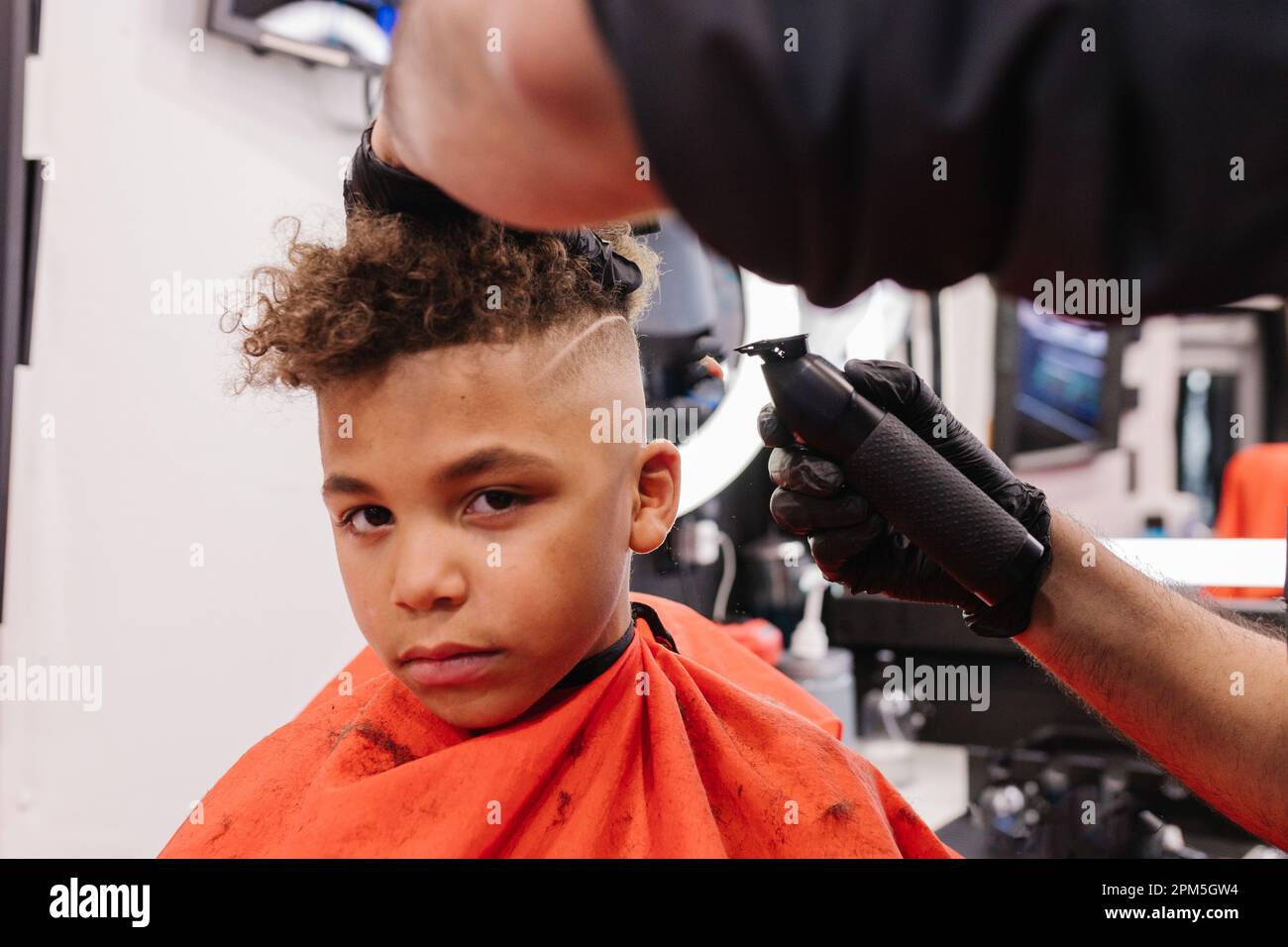 Hairstyles and Haircuts for Boys and Men in 2023 - The Right Hairstyles