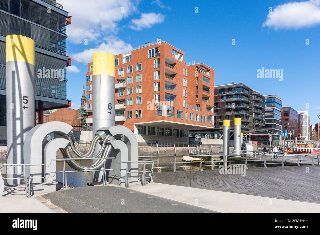 The Sandtor Harbour, HalfenCity Quarter, Hamburg, Hamburg Metropolitan Region, Federal Republic of Germany Stock Photo