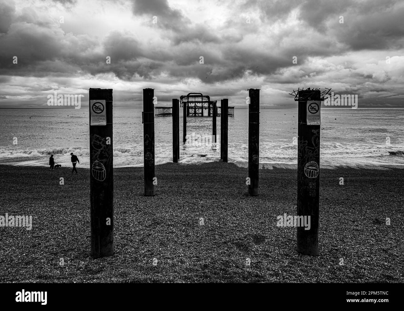 Derelict pier remains Black and White Stock Photos & Images Alamy