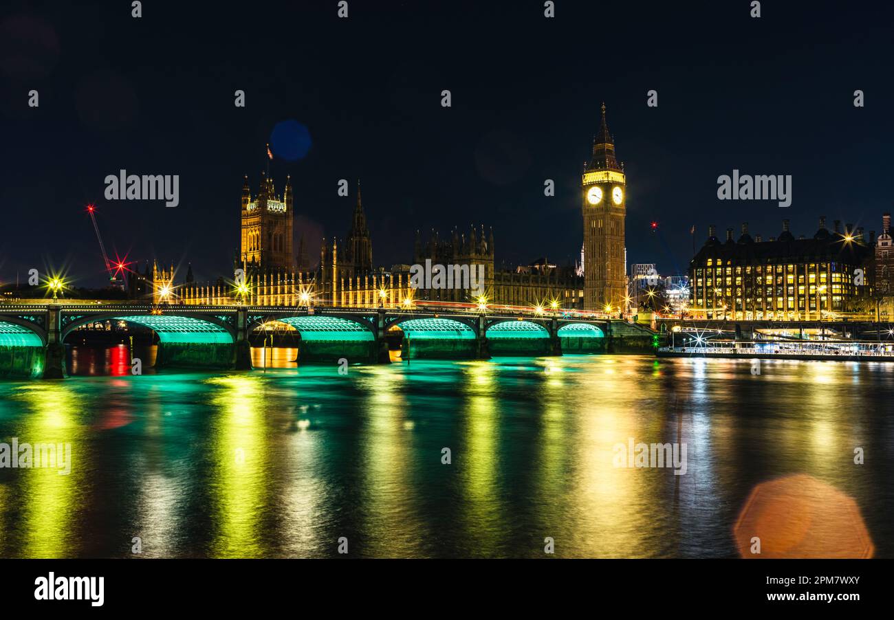 Big Ben, Golden Eye at night. London 