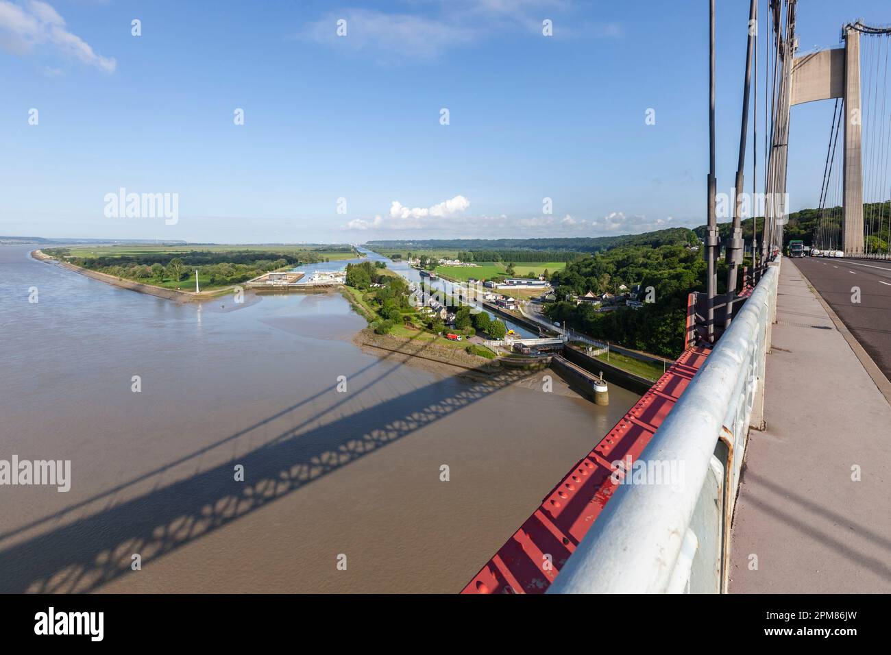 Southern pile of the Tancarville bridge, a suspension bridge over the Seine  river in the outskirts of Le Havre, France Stock Photo - Alamy