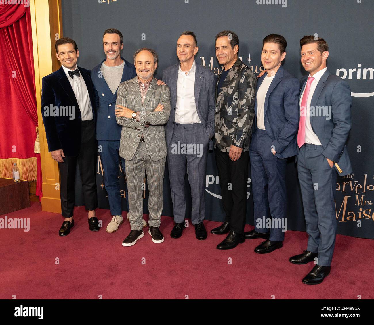 Jason Ralph, Reid Scott, Kevin Pollak, Hank Azaria, Tony Shalhoub ...