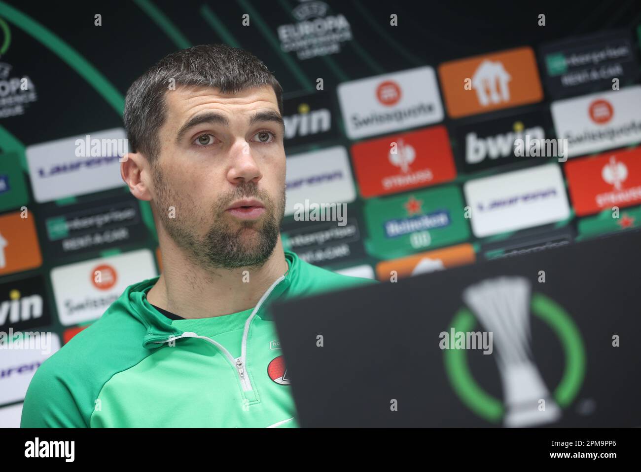 Brussels, Belgium. 12th Apr, 2023. AZ's goalkeeper Mathew Ryan pictured during a press conference of Dutch soccer team AZ Alkmaar, Wednesday 12 April 2023 in Brussels. The team is preparing for tomorrow's match against Belgian RSC Anderlecht, the first leg of the quarterfinals of the UEFA Europa Conference League competition. BELGA PHOTO VIRGINIE LEFOUR Credit: Belga News Agency/Alamy Live News Stock Photo