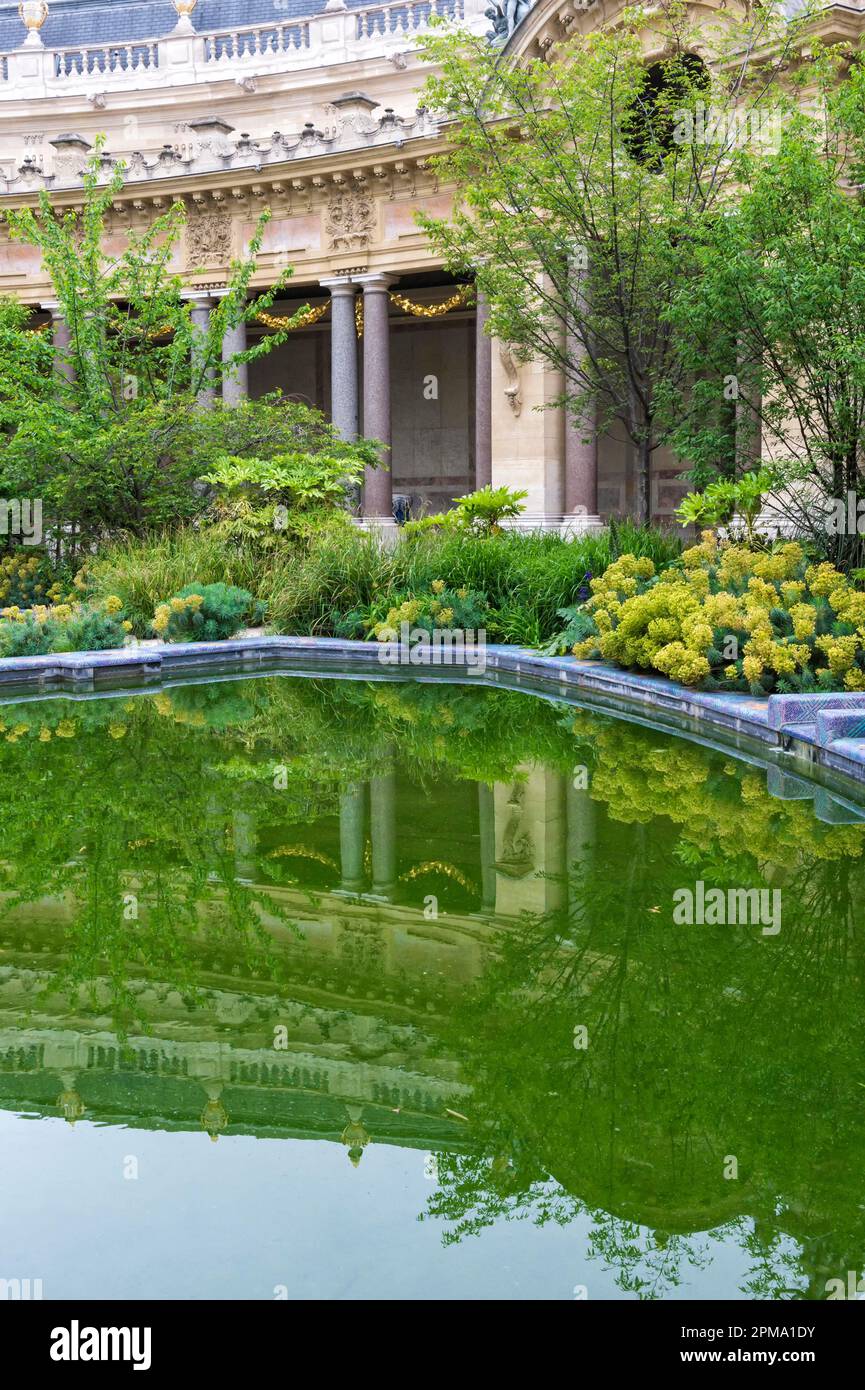 petit-palais-garden-paris-france-unesco-world-heritage-site-stock