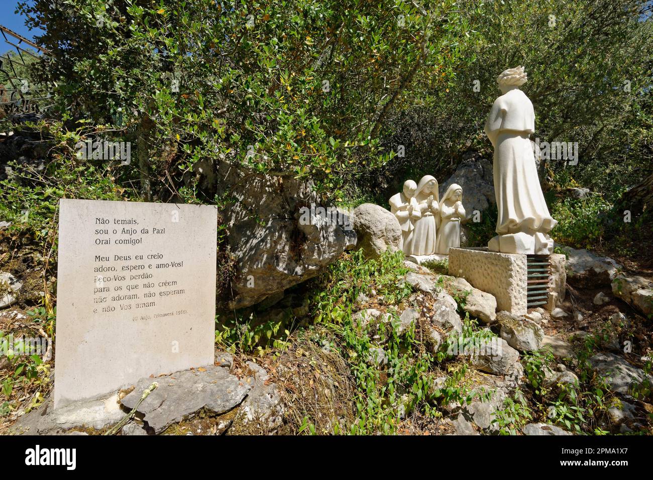 Statue of the three shepherd children with the angel, valinhos, Fatima, Portugal Stock Photo