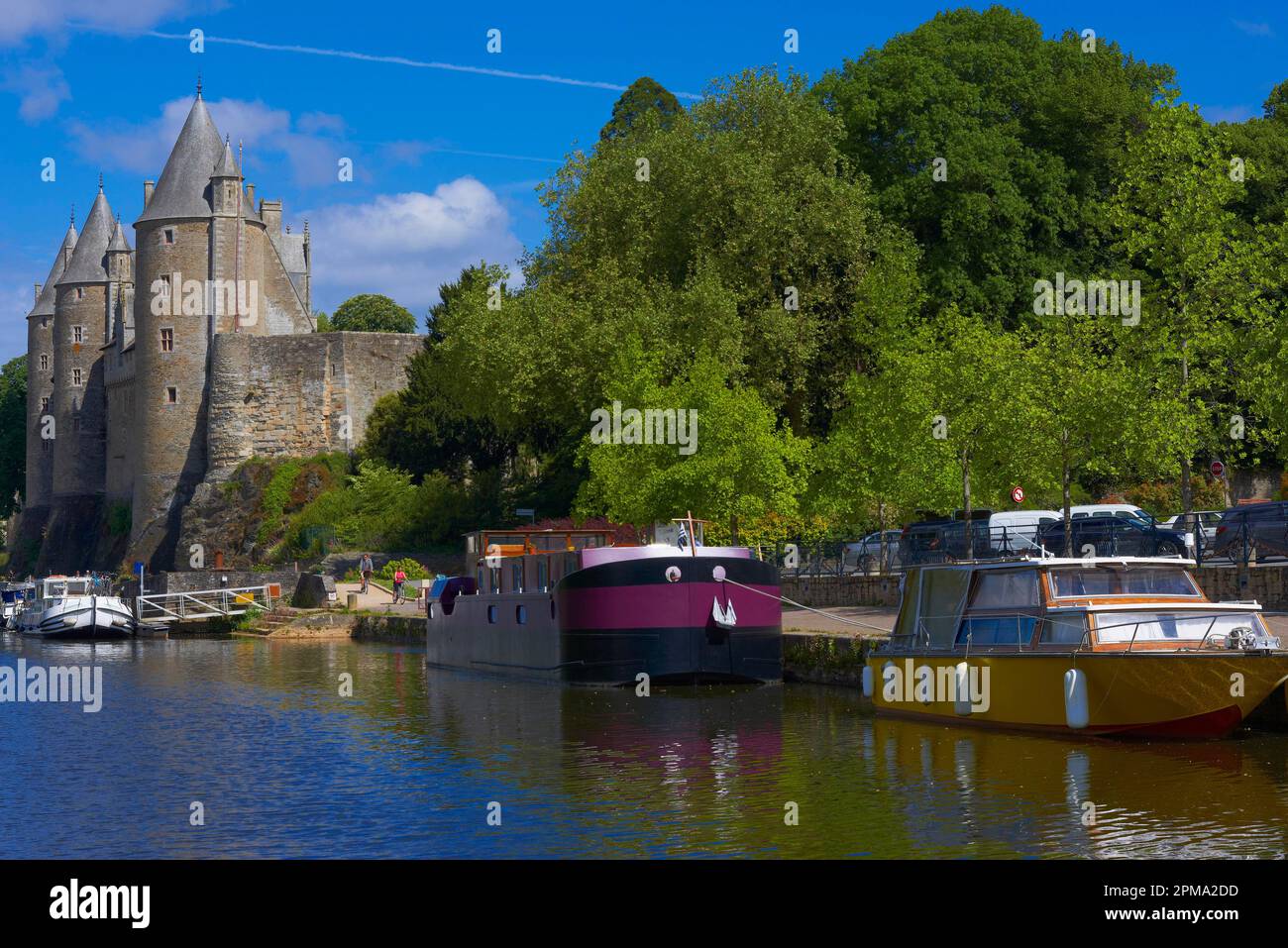 Josselin, Brittany, Josselin Castle, Morbihan, Canal between Nantes and
