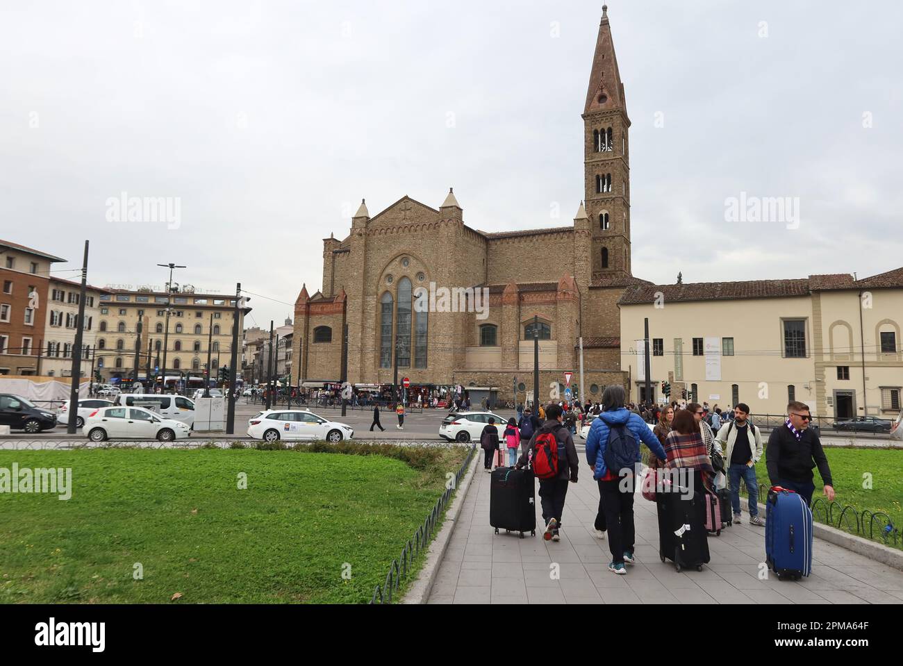 florence-italy-12th-apr-2023-tourists-seen-outside-santa-maria