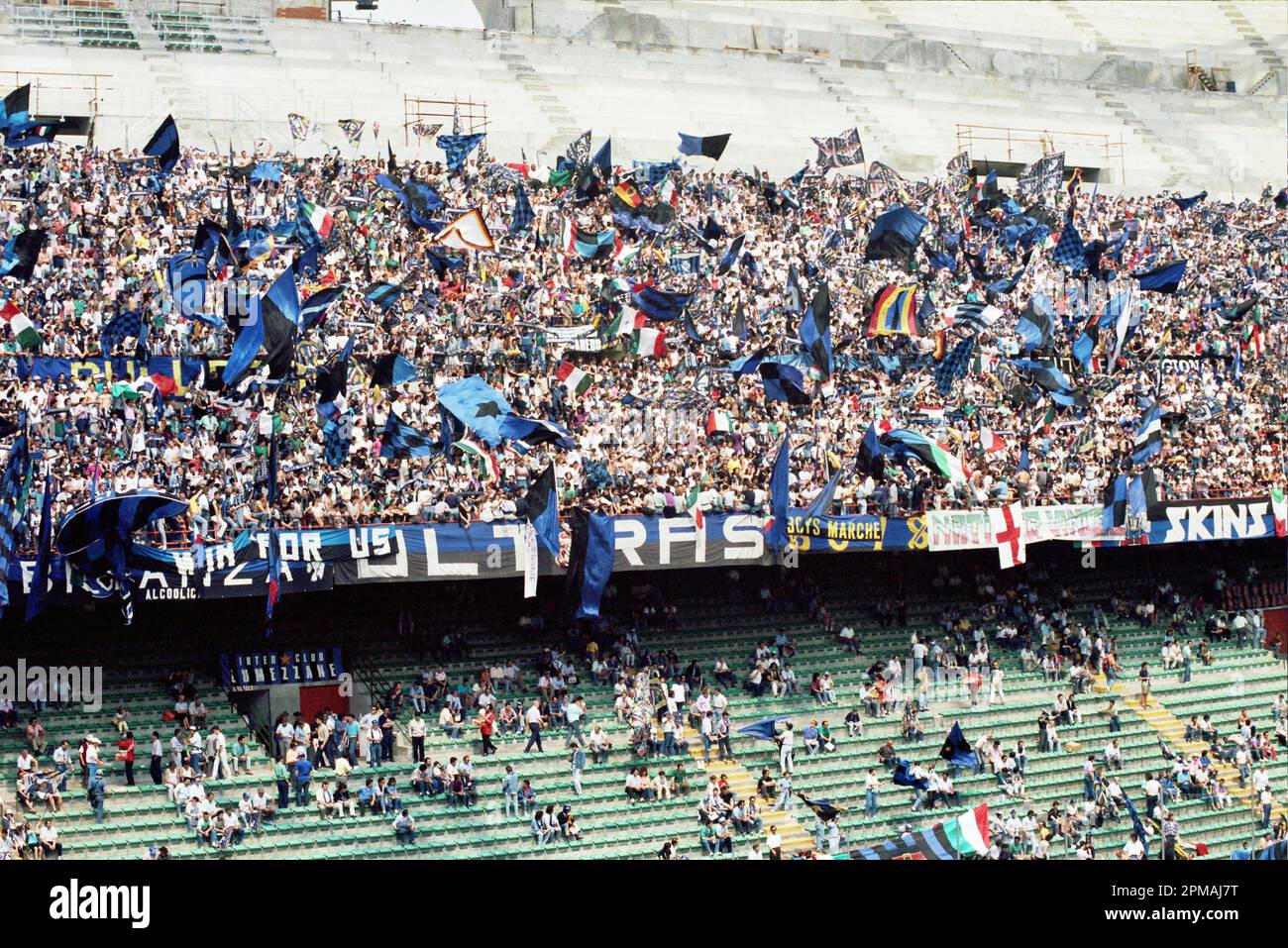 1988 1989 season hi-res stock photography and images - Alamy