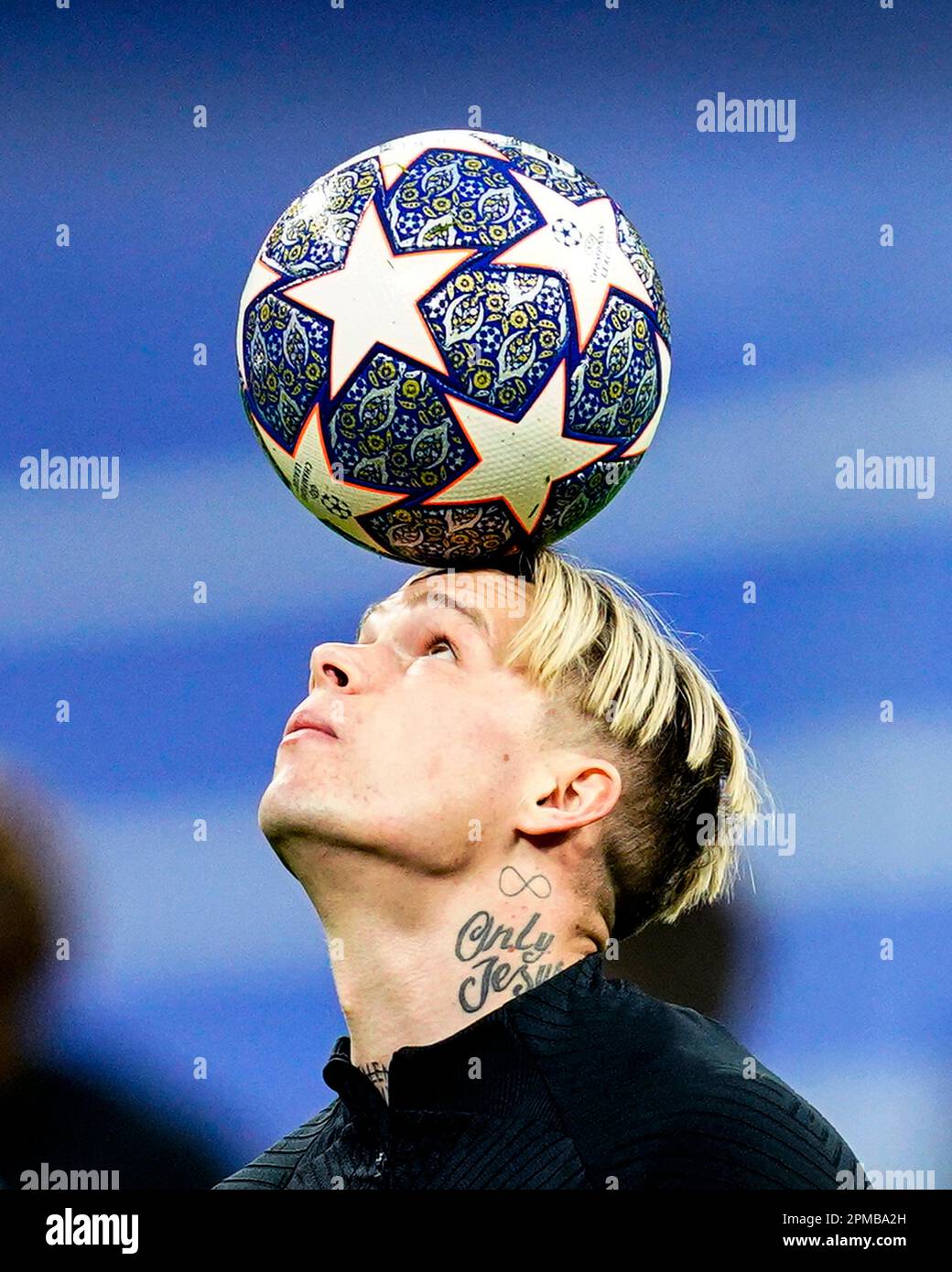 Madrid, Spain. 12/04/2023, Mykhailo Mucryk of Chelsea FC during the UEFA Champions League match, Quarter-Finals, 1st leg between Real Madrid and Chelsea FC played at Santiago Bernabeu Stadium on April 12, 2023 in Madrid, Spain. (Photo by Sergio Ruiz / PRESSIN) Stock Photo