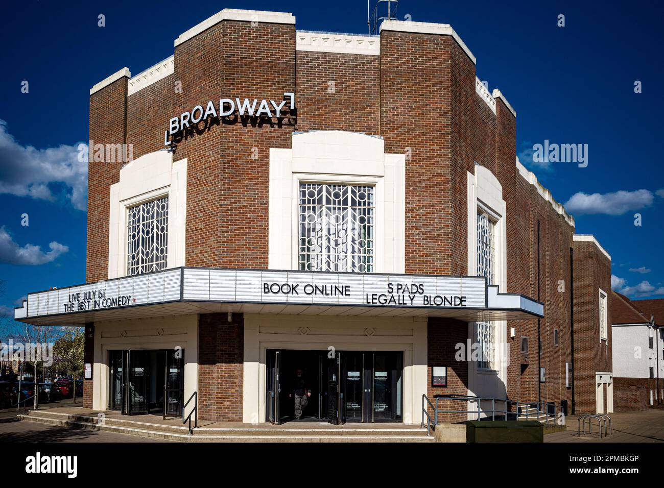 Art Deco Cinema - Letchworth Garden City Broadway Cinema and Theatre. Built in 1936 in art deco style. Architects Bennett and Bidwell. Stock Photo