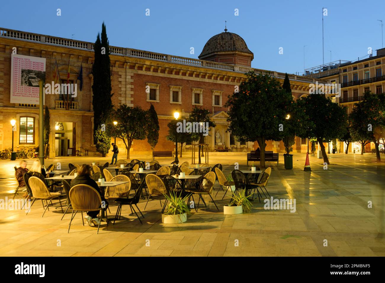 Spanien, Valencia, Plaça del Col-legi del Patriarca // Spain, Valencia ...