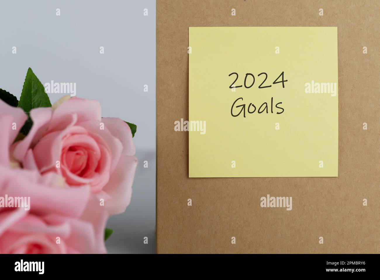 Adhesive note with text 2024 Goals Stock Photo Alamy