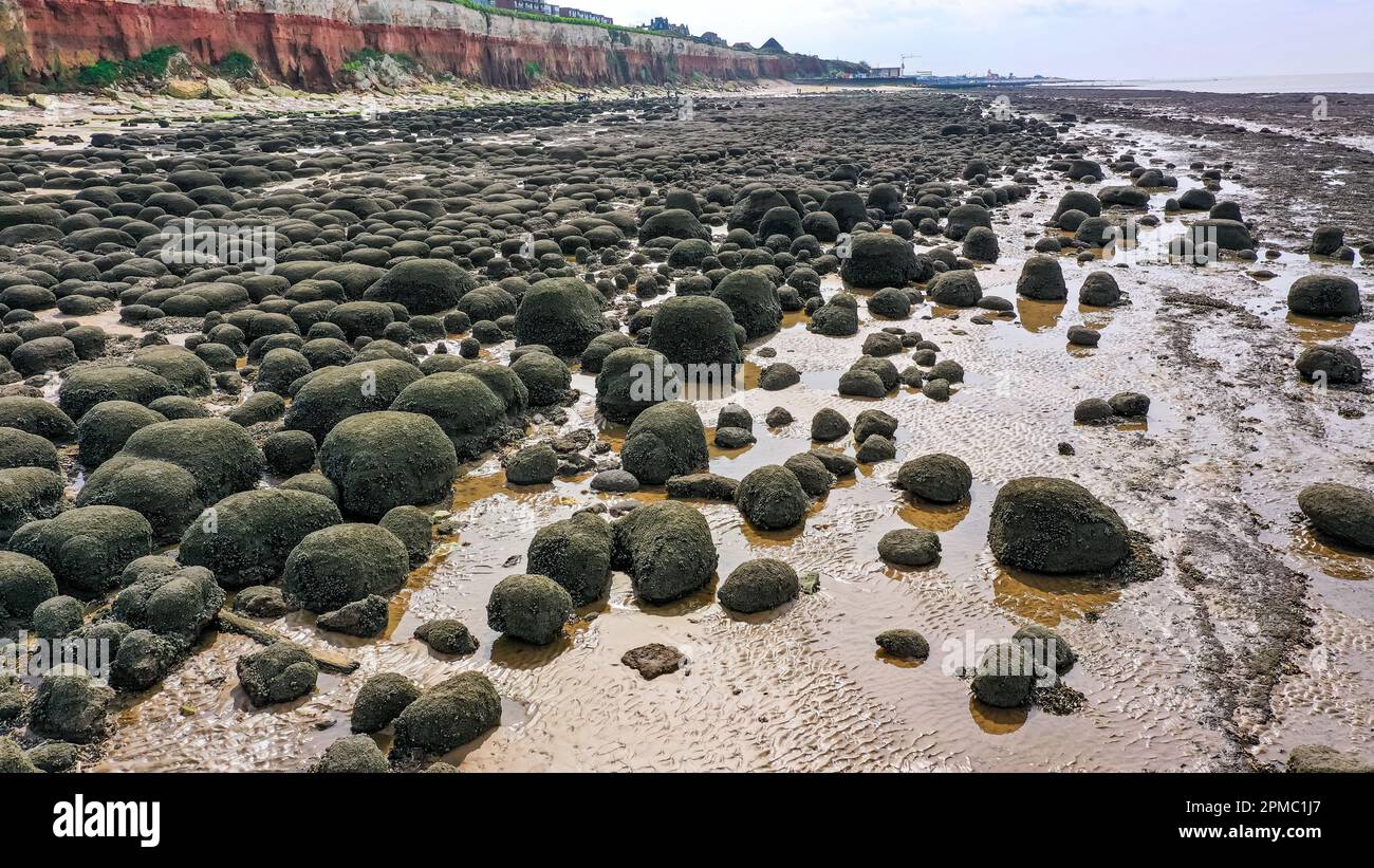 Hunstanton cliffs beach hi-res stock photography and images - Alamy