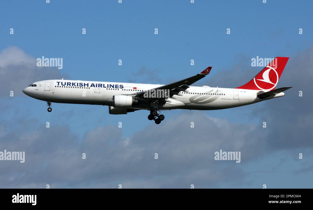 An Airbus A330-300 of Turkish Airlines approaches London Gatwick Airport Stock Photo