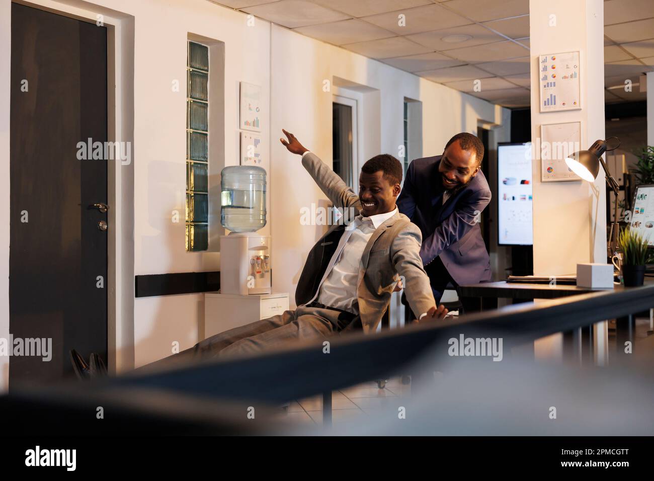 African american sports analysis hi-res stock photography and images ...