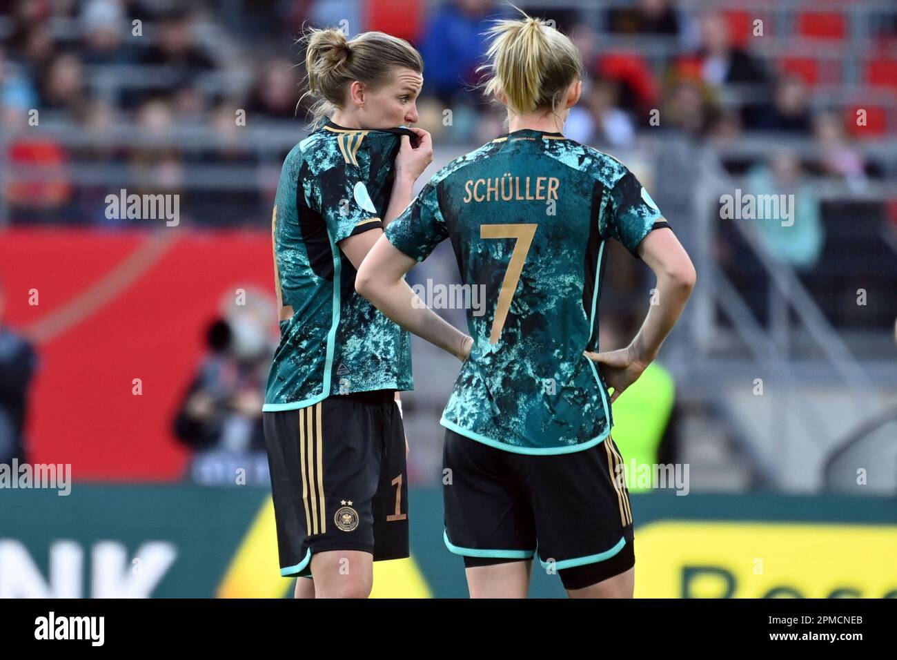 Alexandra Morlock Nuremberg. 11th Apr, 2023. V.LI:ALEXANDRA POPP (GER), LEA SCHUELLER ...