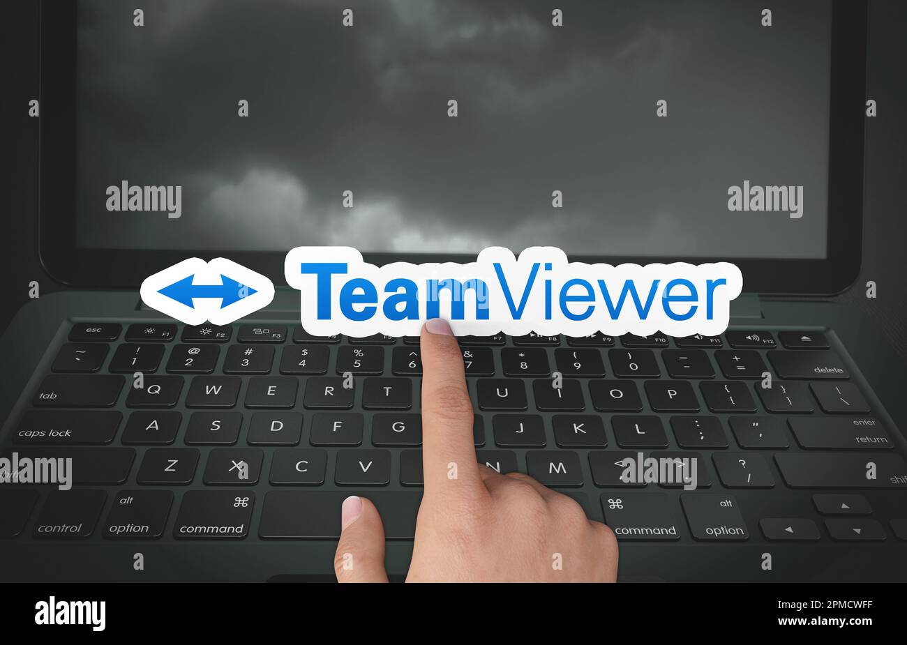 teamviewer, logo design for use on social media and news sites Stock Photo Alamy