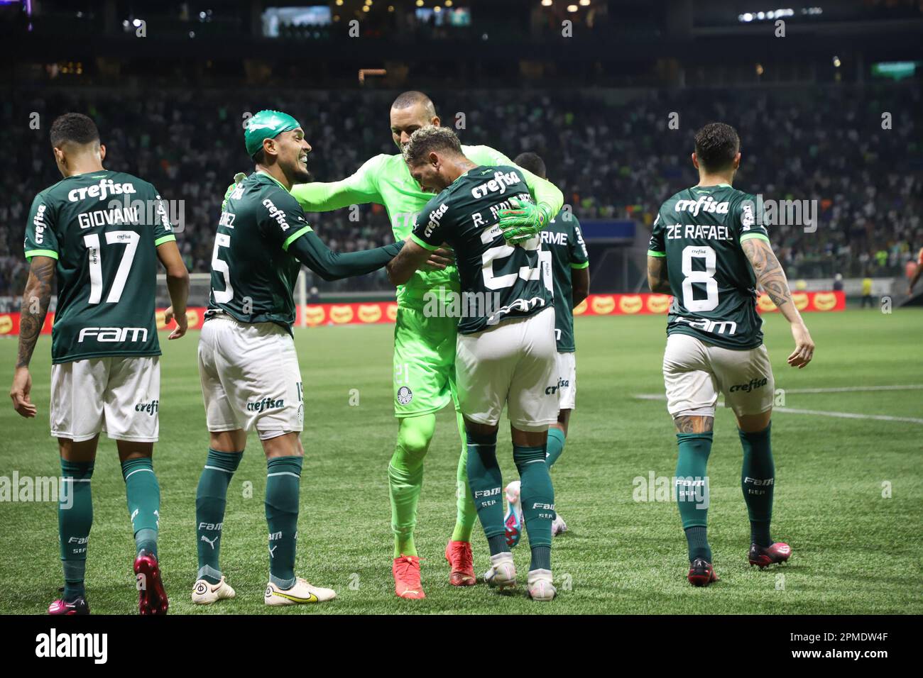 O Palmeiras é o melhor time do mundo, e o São Paulo o 12º?