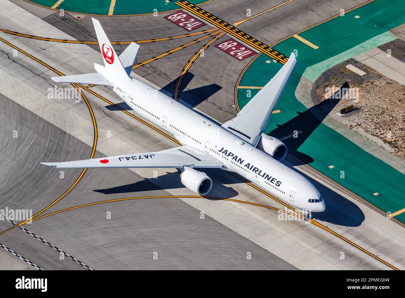 Los Angeles, United States – November 4, 2022: Japan Airlines Boeing 777-300(ER) airplane aerial photo at Los Angeles airport (LAX) in the United Stat Stock Photo