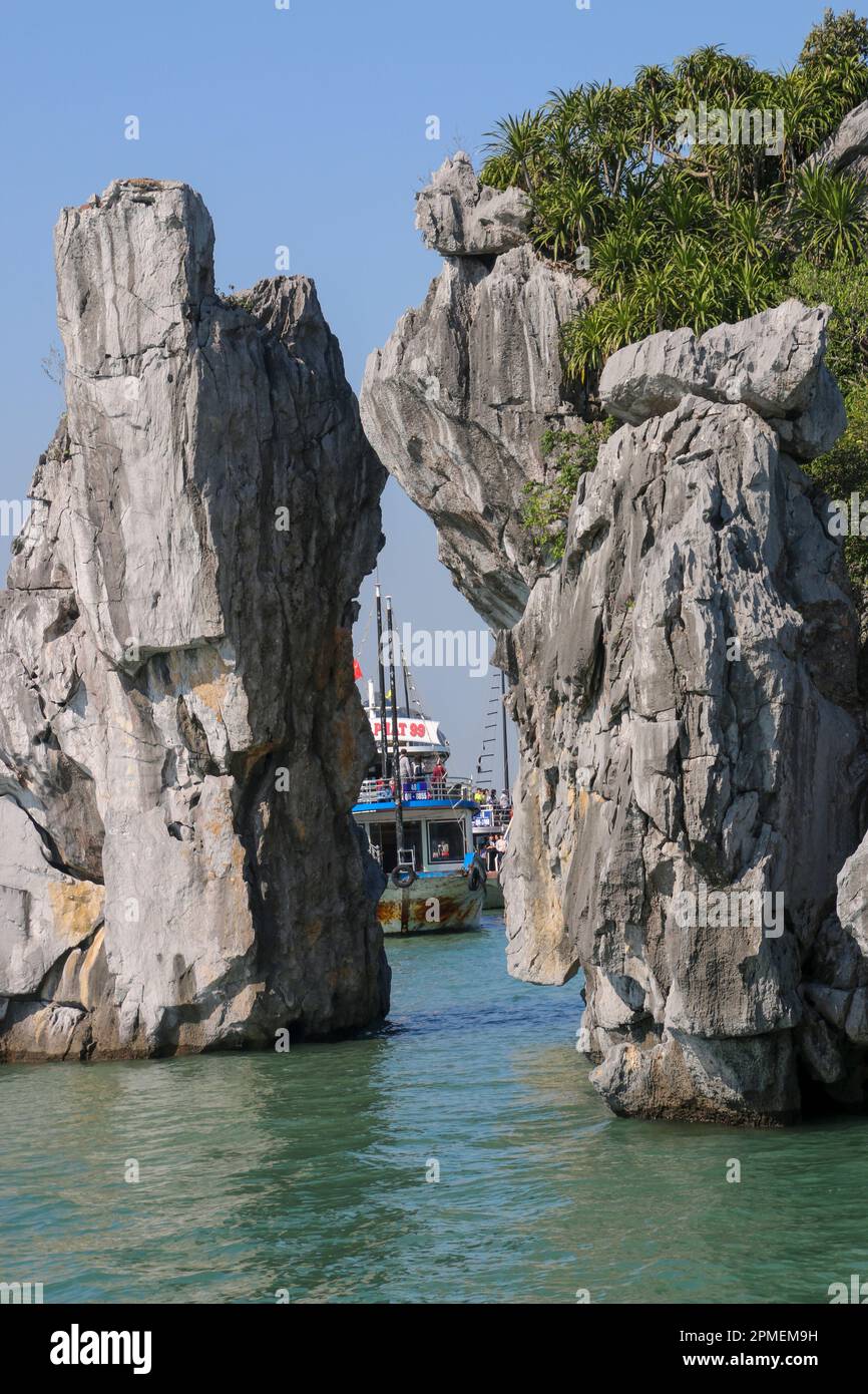 Halong Bay in Vietnam Hạ Long Bay or Halong Bay is a UNESCO World Heritage Site and popular travel destination in Quảng Ninh Province, Vietnam. Stock Photo